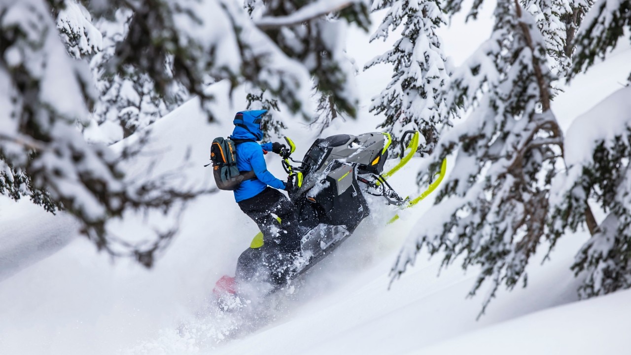 2023 Ski-Doo Summit for sale - Deep-Snow snowmobile & Sleds