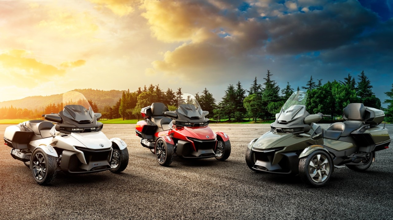 2023 Can-Am Spyder RT Limited / Sea-to-Sky [Specs, Features, Photos]